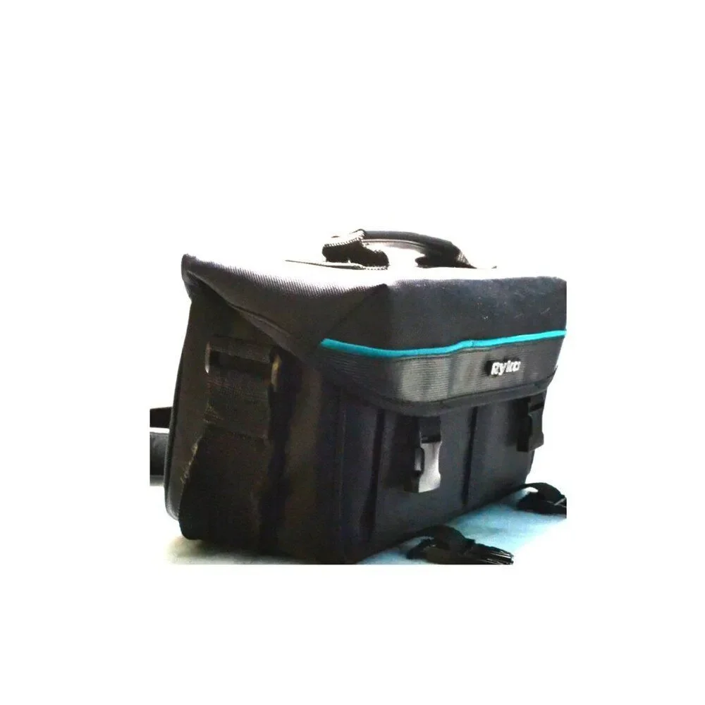 Vintage Ryka Camera Bag Padded Pockets Hand And Shoulder Carry - Picture 2 of 6